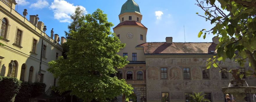 New Castle - Kostelec nad Orlicí