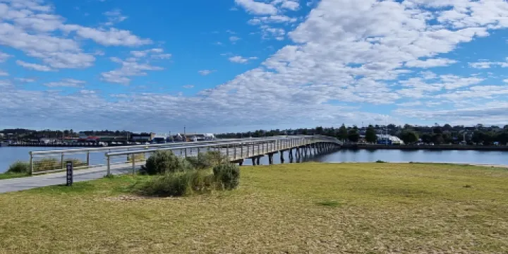 Cunninghame Arm Footbridge