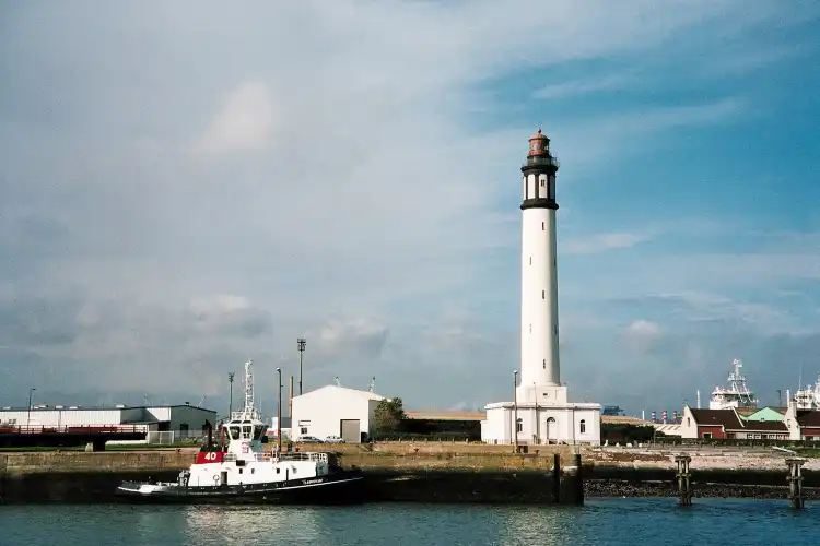 Hotels near Dunkirk Lighthouse