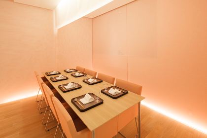 Tori to Buta no Endokoro Yuna