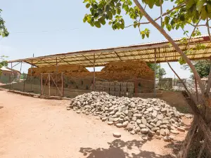 Gwollu Slave Defense Wall