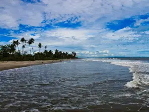 Pantai Tiku