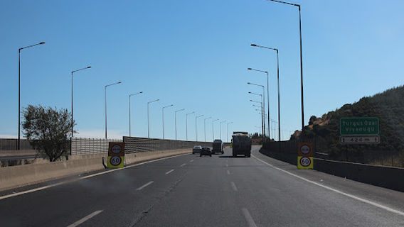 T U R G U T Ö Z A L V Y D . 4 2 4 M T .