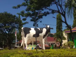 Tugu Sapi