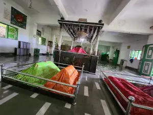 Dargah Hazrat Badruddin Shah Chisti Hussaini