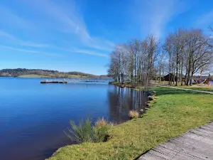 Camping 2 islands - Lake Vassivière