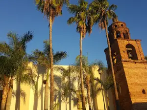 Iglesia San Felipe y Santiago