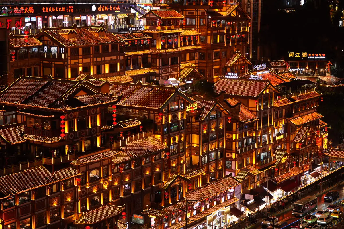 What Is Hongya Cave (Hongyadong)?