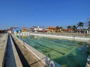Swimming Nghia Phu