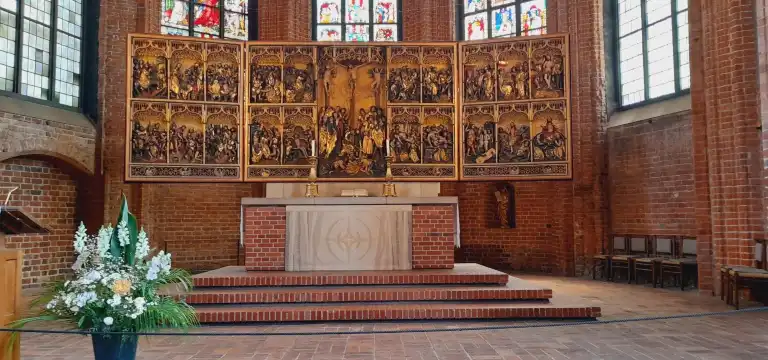 鄰近漢諾威集市教堂的酒店