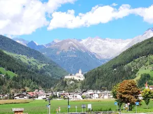 Burg Taufers