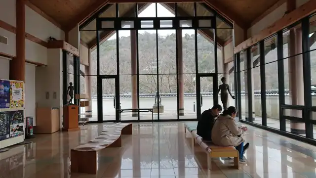 오미시마 미술관 주변 호텔