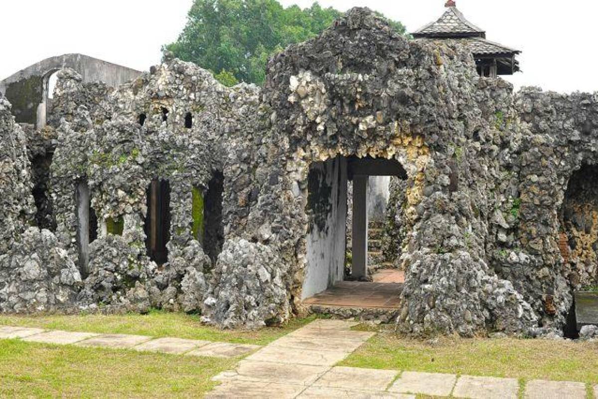 Wisata Kuningan