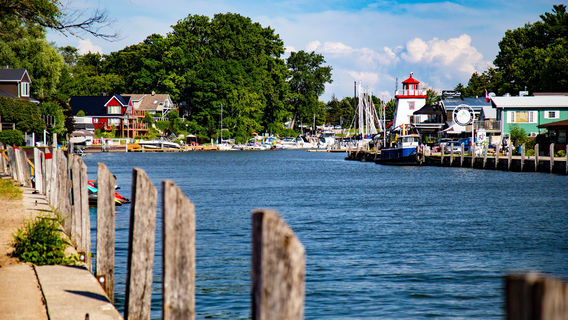 Huron Country Playhouse