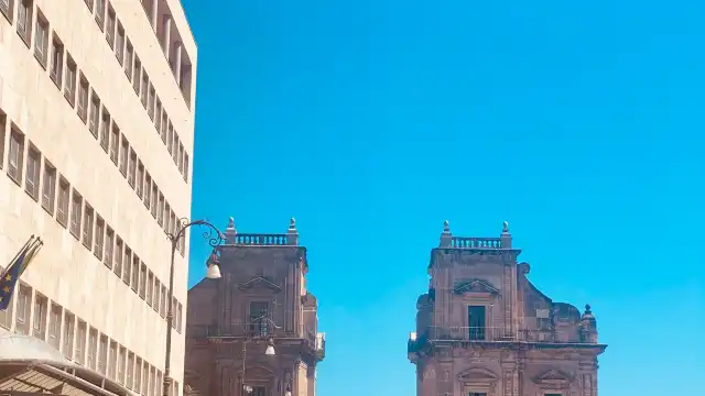 Hotels near Porta Felice