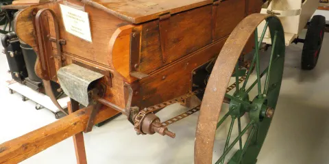 南菲爾曆史博物館