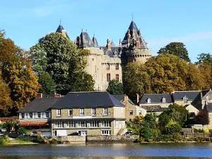 Camping Le Vieux Châtel