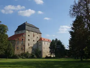 Zámek Miroslav