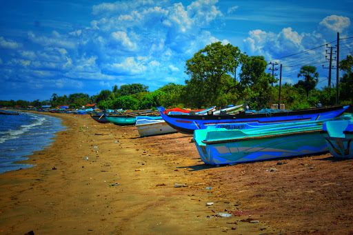 Kinniya Beach