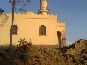 Mosque Sheikh Naser Adi Gefah