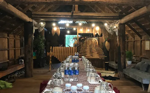 Nhà nghệ nhân Y Thái Êban