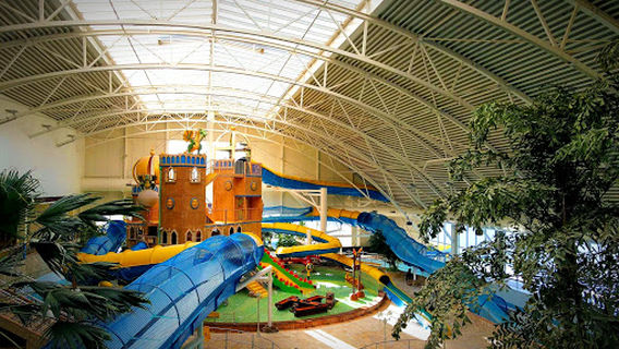 Schwimm- u. Wasserparadies Schwapp