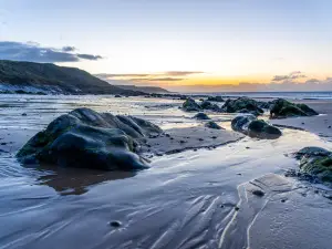 Port Eynon Beach