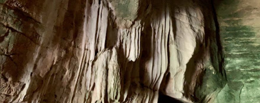 Ambongdolan Cave