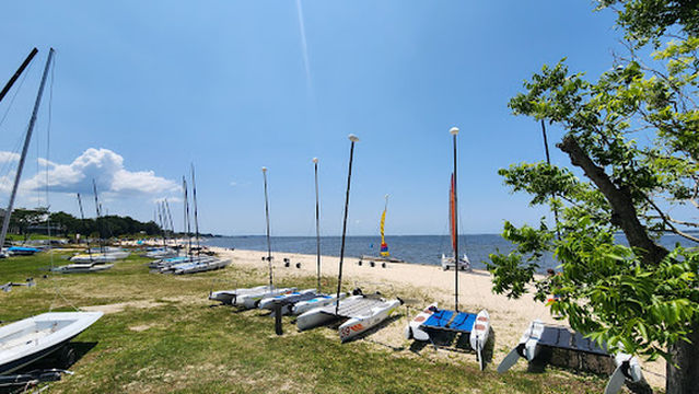 Ocean Springs Yacht Club