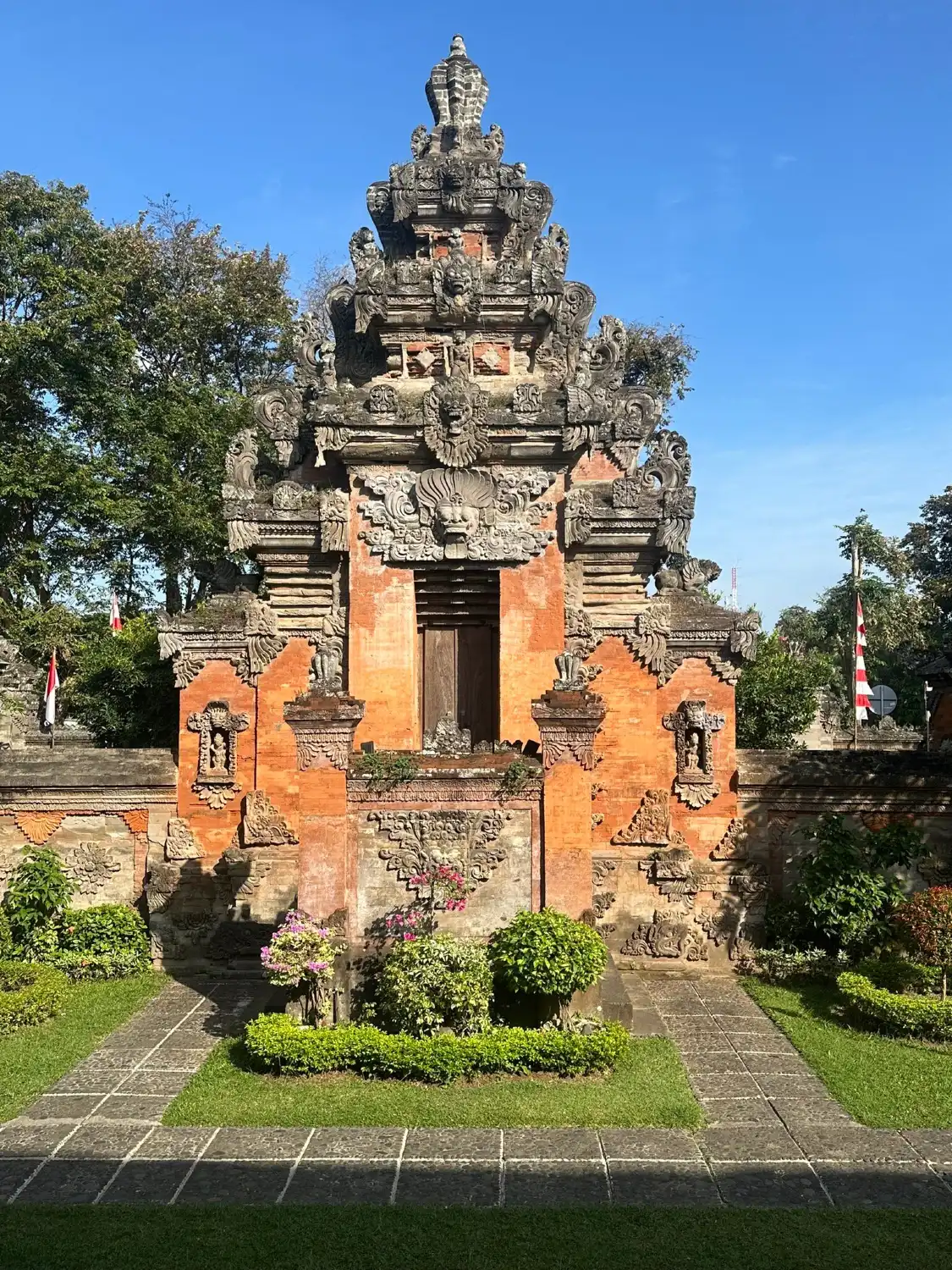 Hotels near Bali Museum