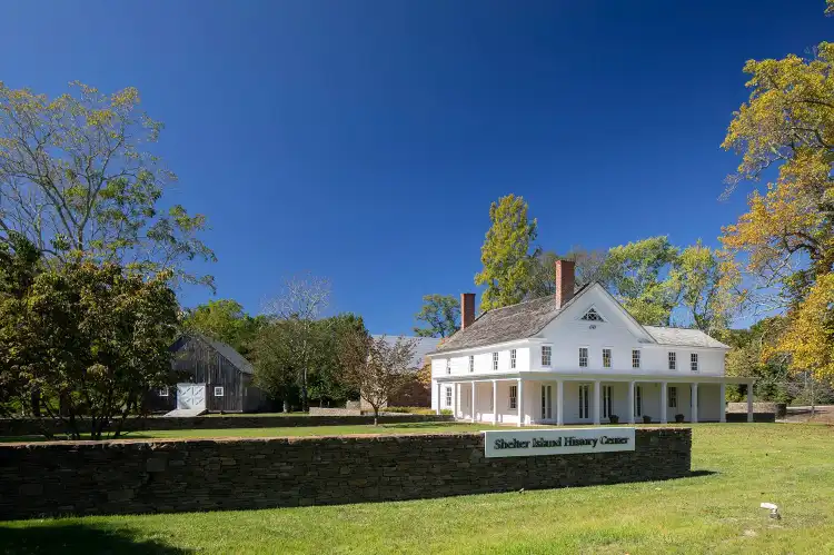 Hotels in Shelter Island