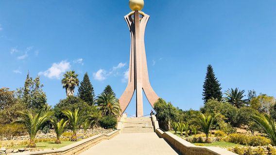 ሓወልቲ ሰማእታት መቐለ | Martyrs' Memorial Monument MeKele