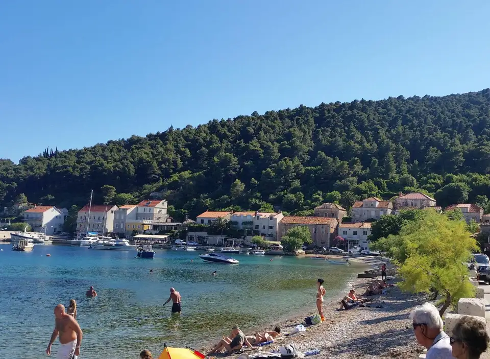 3_Trstenik Beach