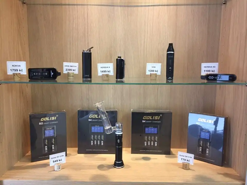 Hotels near Vape Shop N1