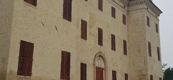 Hotel a Trecenta