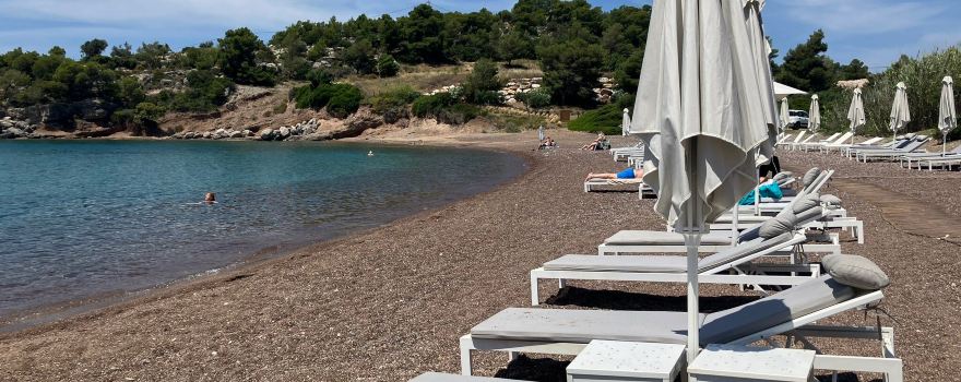 Petrothalassa beach