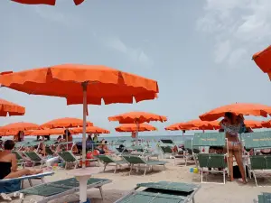 Maluha Bay