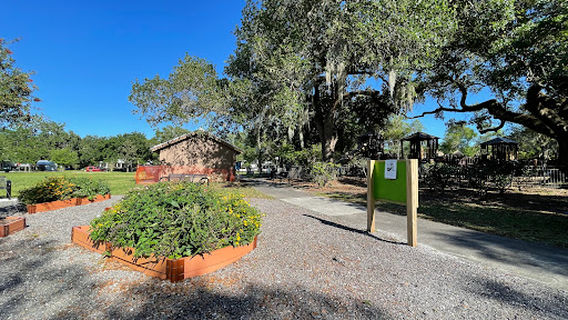 Парк Парк он