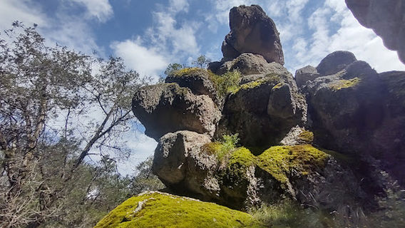 Peñas Cargadas