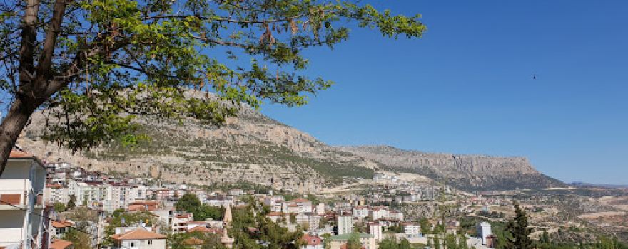 Lütfi Elvan Kent Meydanı
