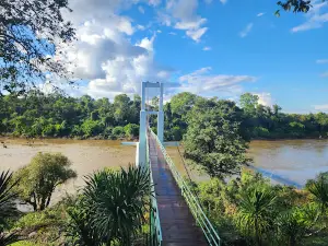 Kaeng tana Bridge