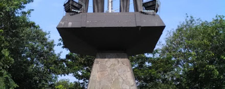 Soekarno-Hatta Statue