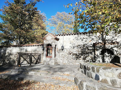 Dzveli Shuamta's Monastery