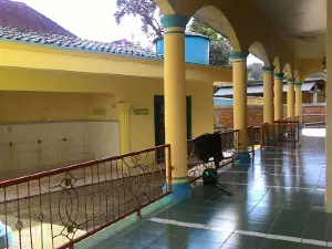 Masjid Agung Al-Muttaqien DesaBandar