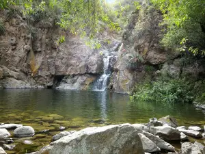 Cascada Los Hornillos