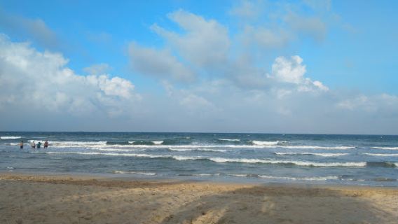 Nilaveli Public Beach