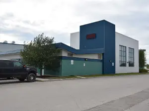 Hay River Swimming pool