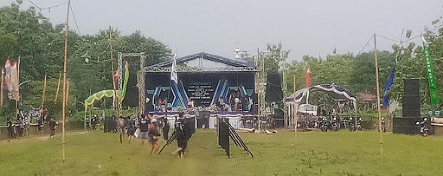 Lapangan Karapan Sapi Banyubunih