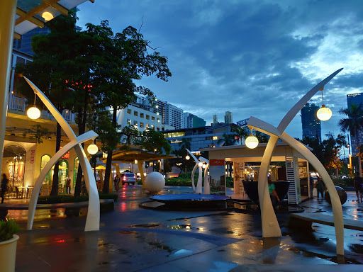 Two Serendra