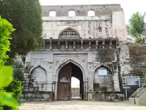 Rajmata Jijau Statue